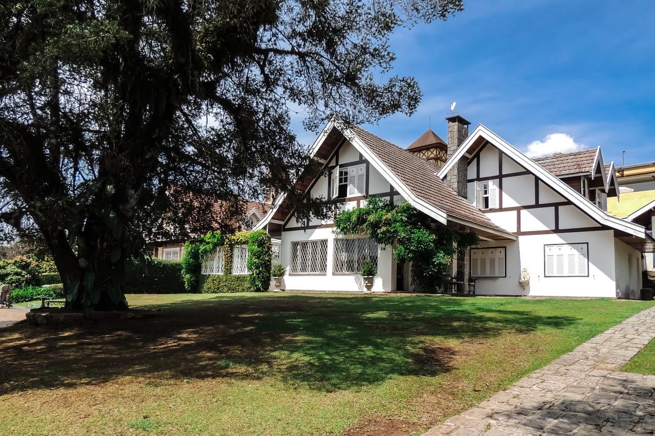 Casa Em *